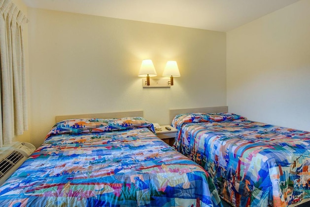 Gallery - Motel 6 South Lake Tahoe