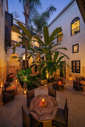 Gallery - 72 Hotel & Spa