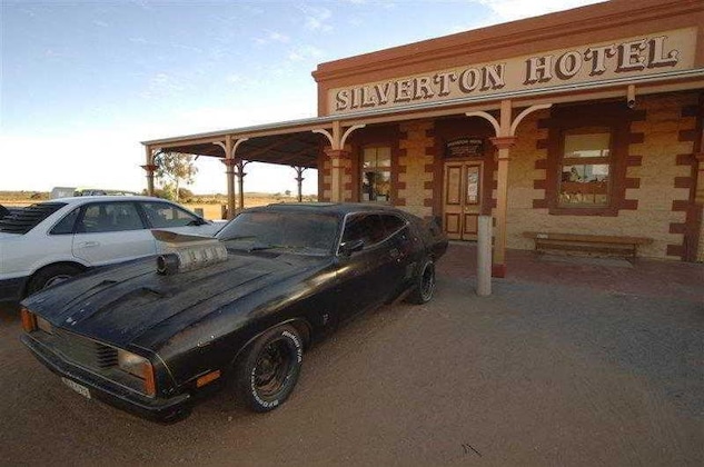 Gallery - Oasis Motor Inn