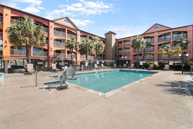 Gallery - Beachfront Palms Resort An Ascend Collection Hotel
