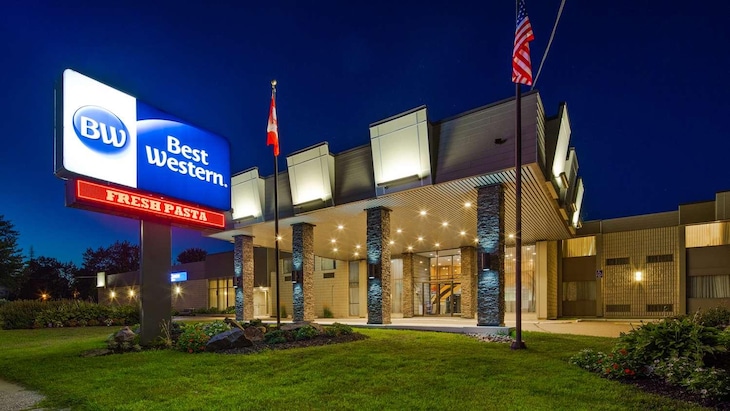 Gallery - Best Western North Bay Hotel & Conference Centre