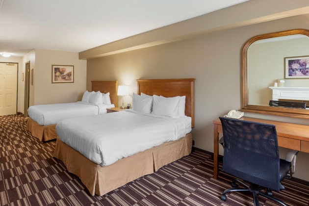 Gallery - Best Western Plus Orillia Hotel