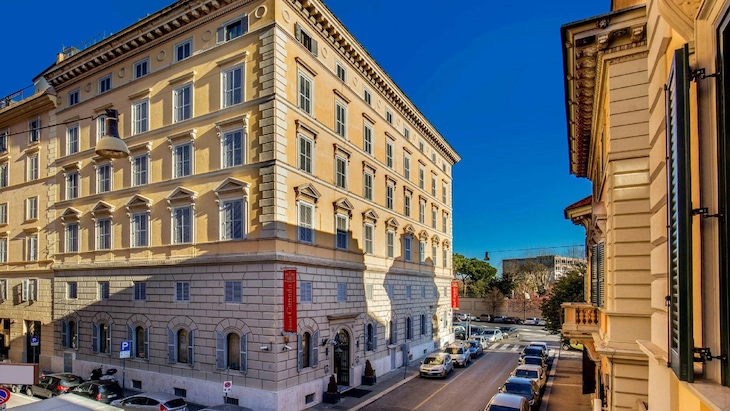Gallery - Hotel Canada, Bw Premier Collection