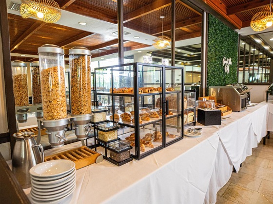 Gallery - Regency Miami Airport by Sonesta
