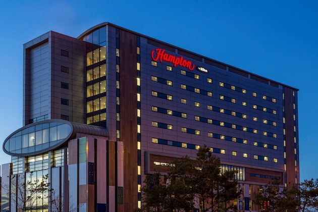 Gallery - Hampton By Hilton Liverpool John Lennon Airport