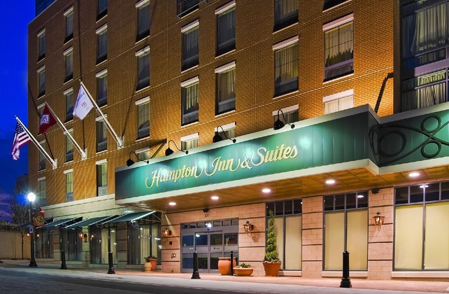 Gallery - Hampton Inn & Suites Little Rock-Downtown