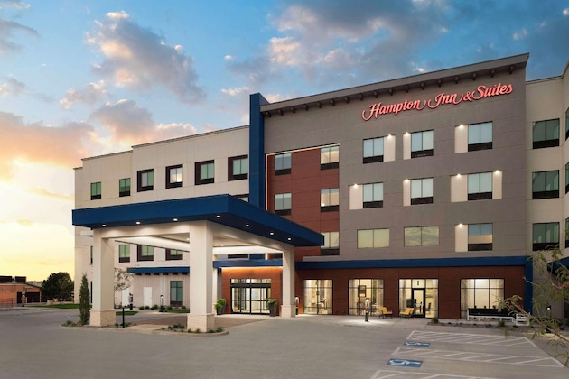 Gallery - Hampton Inn & Suites Amarillo West
