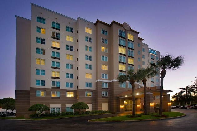 Gallery - Staybridge Suites Miami Doral Area, An Ihg Hotel