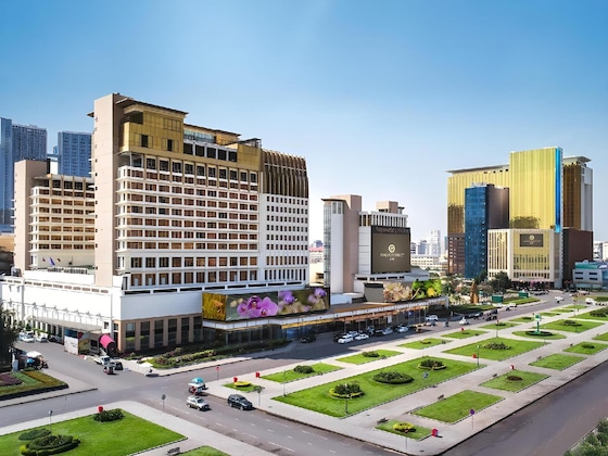 Gallery - Nagaworld Hotel & Entertainment Complex