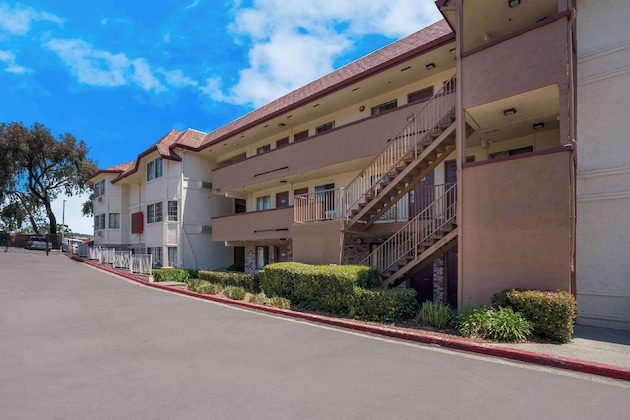 Gallery - Econo Lodge Vallejo Fairgrounds