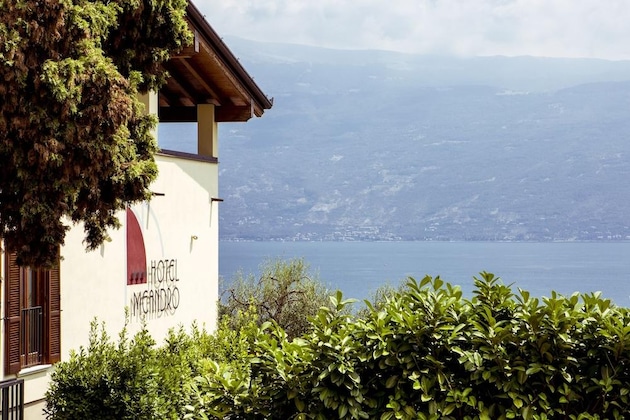 Gallery - Hotel Meandro - Lake View