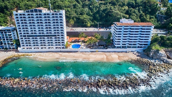 Gallery - Costa Sur Resort & Spa