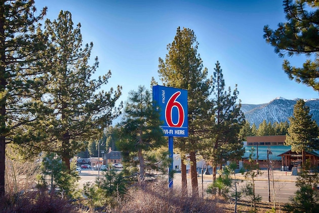 Gallery - Motel 6 Mammoth Lakes