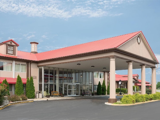 Gallery - Ramada By Wyndham Bowling Green