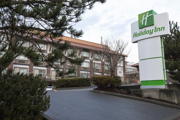 Gallery - Holiday Inn Victoria – Elk Lake
