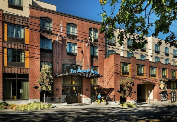 Gallery - Staypineapple, The Maxwell Hotel