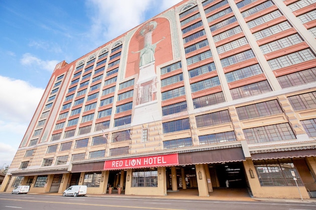 Gallery - Oyo Hotel St Louis Downtown City Center Mo