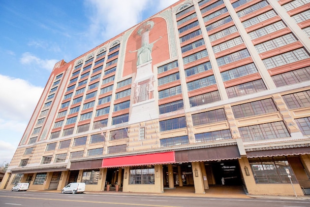Gallery - Oyo Hotel St Louis Downtown City Center Mo
