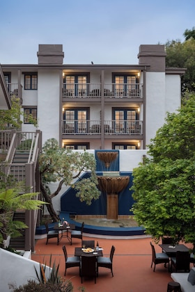 Gallery - Hotel Pacific