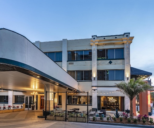 Gallery - St Charles Coach House, Ascend Hotel Collection