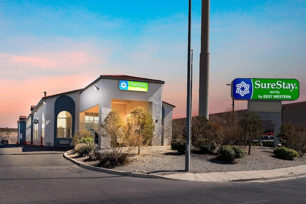 Gallery - Surestay Hotel By Best Western Albuquerque Midtown