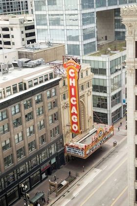 Gallery - Renaissance Chicago Downtown Hotel