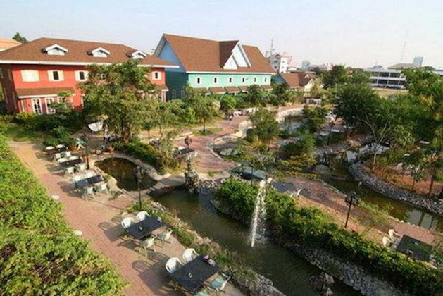 Gallery - 13 Coins Airport Grand Resort