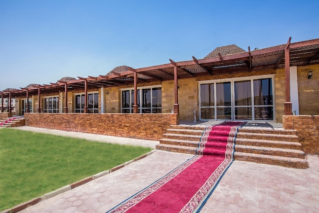 Gallery - Emerald Resort