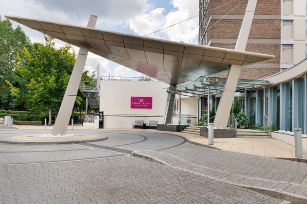 Gallery - Crowne Plaza London- Gatwick Airport By Ihg