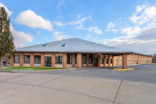 Gallery - Days Inn By Wyndham Wooster