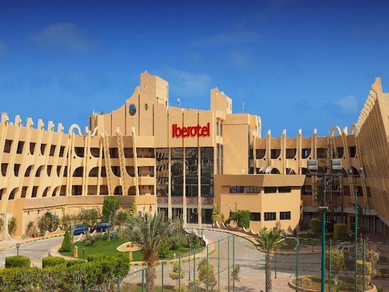 Gallery - Borg El Arab Beach Hotel