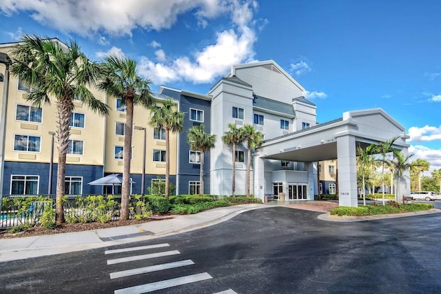 Gallery - Fairfield Inn & Suites By Marriott Naples