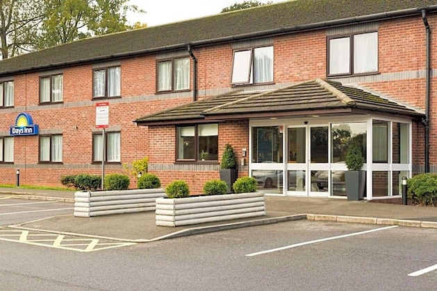 Gallery - Days Inn By Wyndham Corley Nec M6