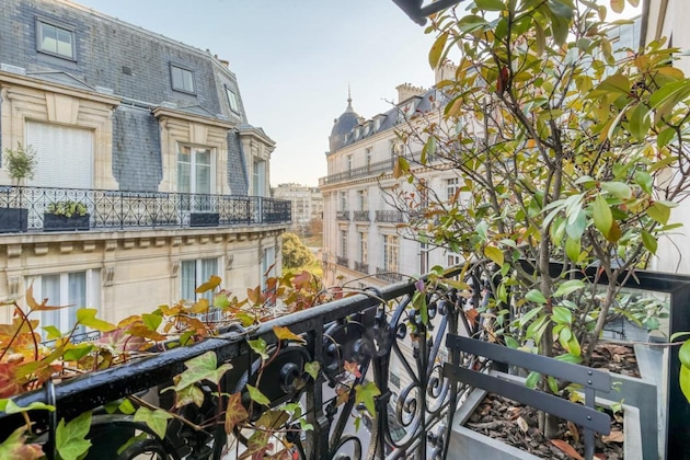 Gallery - Chalgrin Boutique Hotel