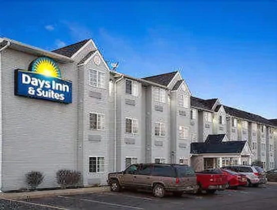 Gallery - Days Inn & Suites By Wyndham Lafayette In
