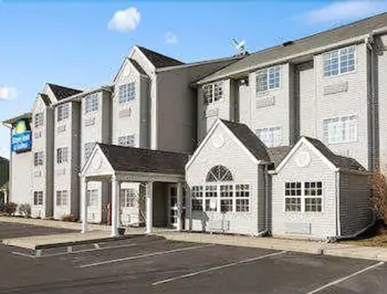 Gallery - Days Inn & Suites By Wyndham Lafayette In