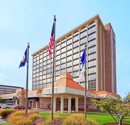 Gallery - Hilton Springfield