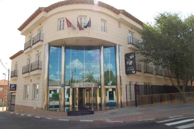 Gallery - Central