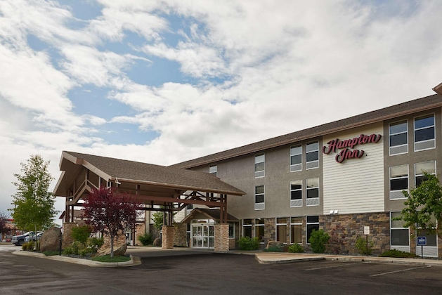 Gallery - Hampton Inn Butte