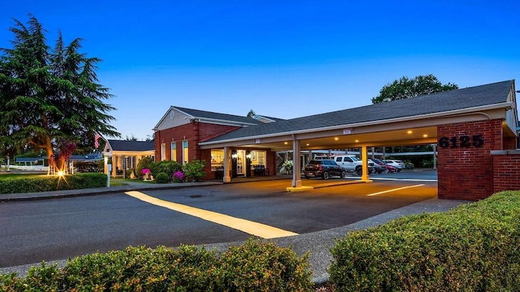 Gallery - Best Western Lakewood