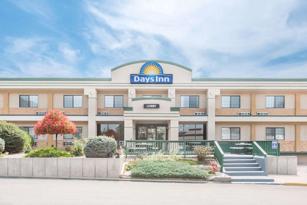 Gallery - Days Inn By Wyndham West Rapid City