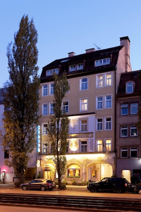 Gallery - Hahn Hotel