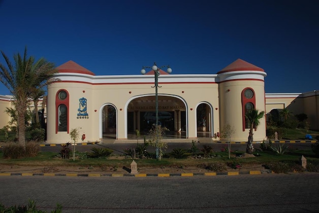 Gallery - Red Sea Taj Mahal Resort & Aqua Park
