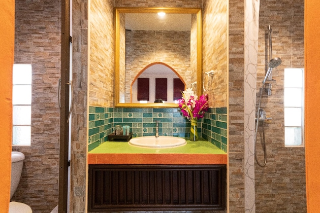 Gallery - Aochalong Villa Resort & Spa