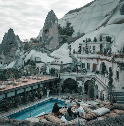 Gallery - Local Cave House Hotel