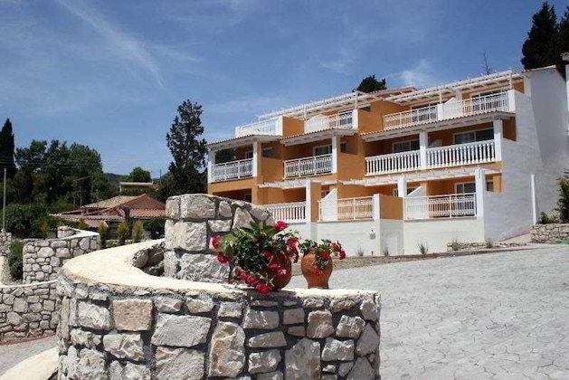 Gallery - Gerakas Belvedere Hotel & Spa