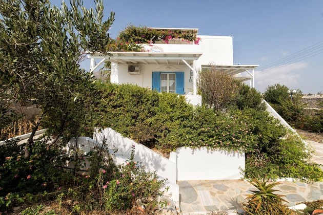 Gallery - Tarsa Studios & Apartments