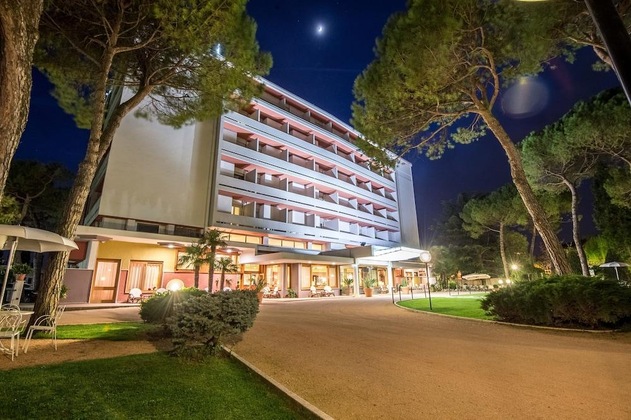 Gallery - Terme Delle Nazioni