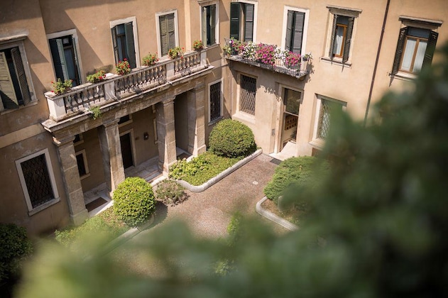 Gallery - Escalus Luxury Suites Verona