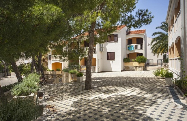 Gallery - Beach Apartments Lavica